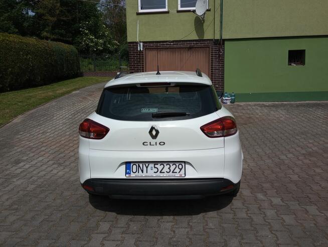 Sprzedam samochód osobowy marki Renault Clio z gazem