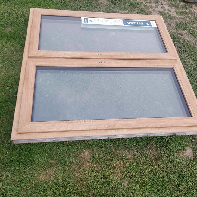 Okno 140x141,5 cm kolor naturalne drewno woodec oak