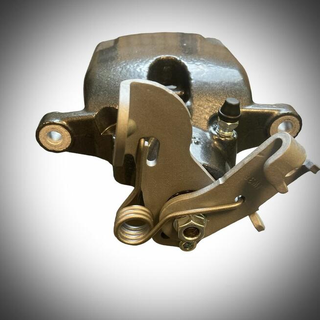 Zaciski hamulcowe Opel INSIGNIA Regenerowane