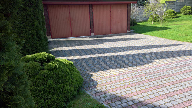 Dom z ogrodem i parkiem leśnym Kielce-Zagrody