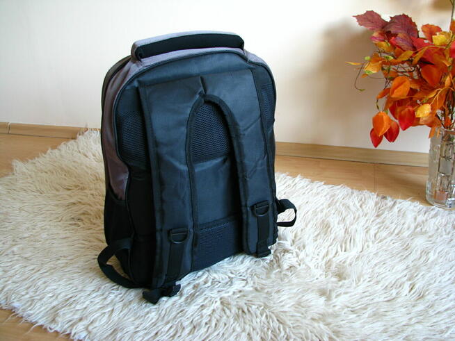 Porządny plecak Semi Line z komorą na laptopa 15,6”