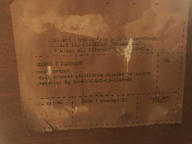 Kredens z nadstawką okres PRL stan dobry