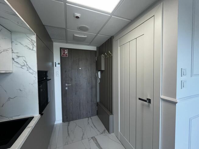 Nowoczesna kawalerka z klimatyzacją i tarasem