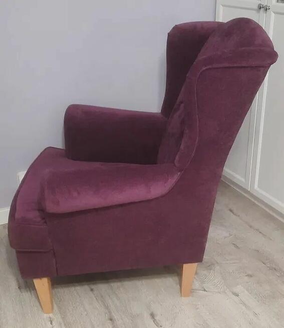Fotel model Lund uszak marki Puszman plus podnóżek/pufa