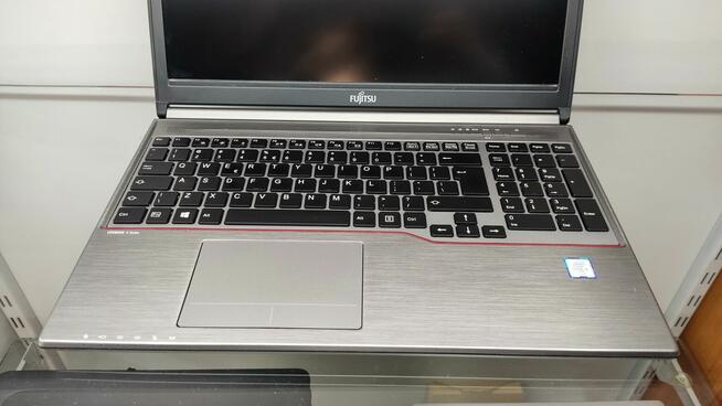 Fujitsu E756 I5 8 GB RAM 240 GB SSD WIN11PRO - LapCenter.pl