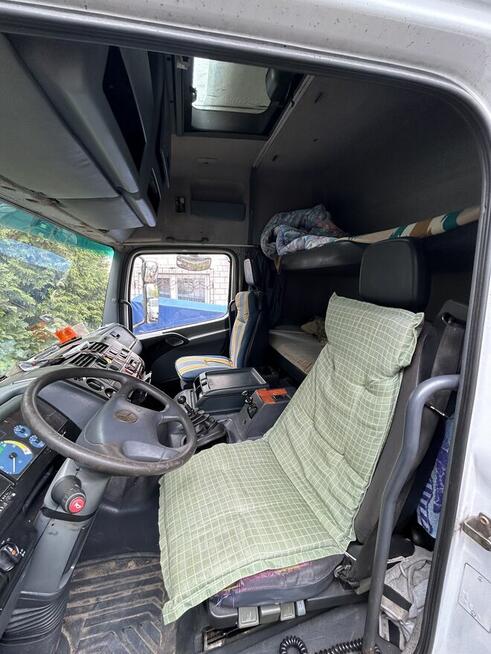 Mercedes-Benz Atego 823