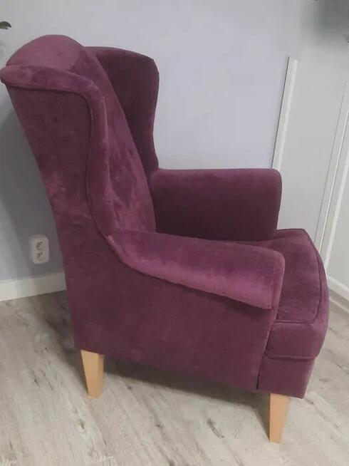 Fotel model Lund uszak marki Puszman plus podnóżek/pufa