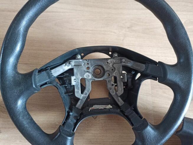 Kierownica Mitsubishi Outlander I (2001-2006)