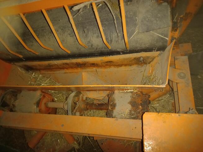 Rozsiewacz RWC 3 ,jak nowy, wogóle nie uzywany