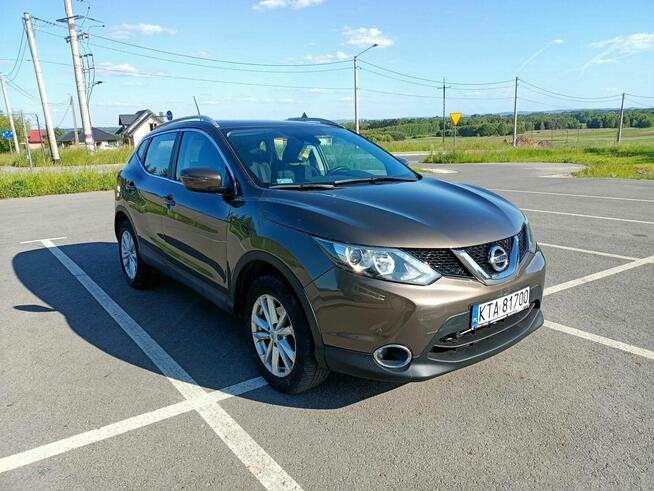 Nissan Qashqai 1.2 17r