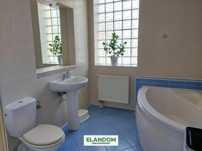 Mały lokal w centrum Józefowa