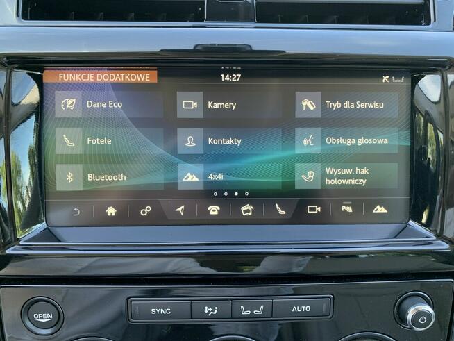 Land Rover Discovery 2.0 SD4 HSE 240 KM 4x4