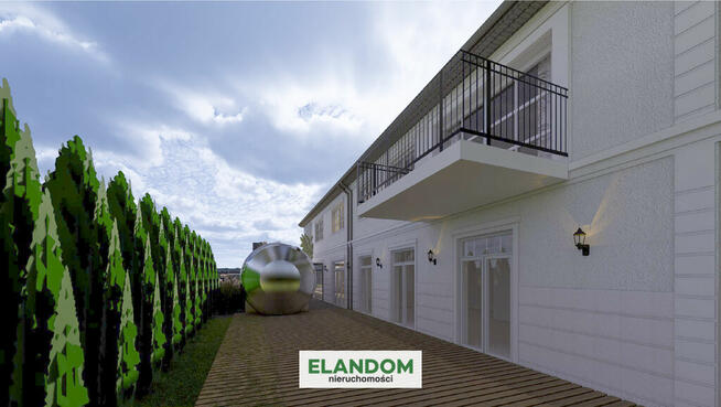 Budynek usługowy w centrum Józefowa