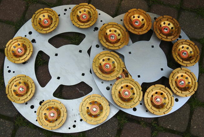 Szlifowanie betonu- tarcza 500 z diamentami lub groszkowanie