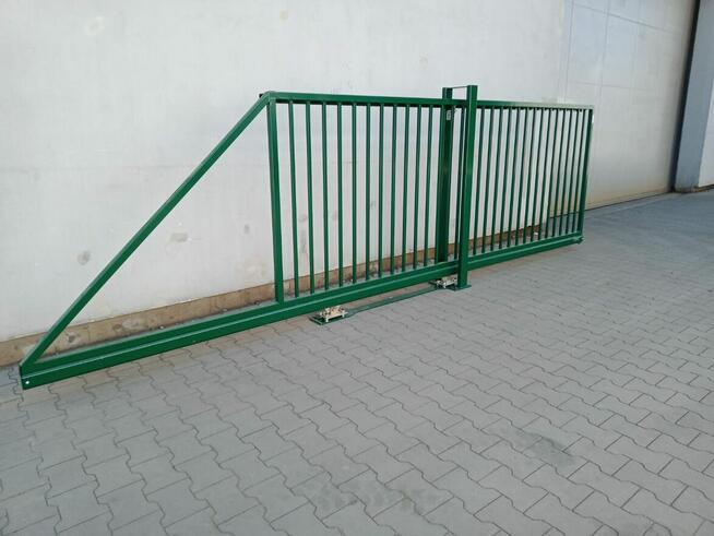 Brama przesuwna stalowa 5m x 1,62m wypełnienie profil 20x20
