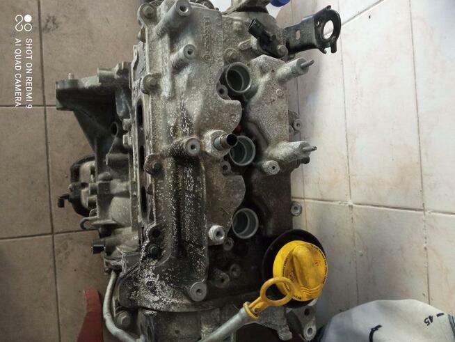 Sprzedam silnik do Clio benzyna 900 .2013 rok