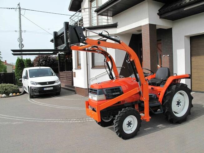 Mini Traktorek Kubota GL23 4X4 23KM Ogrodniczy Nowy Ładowacz