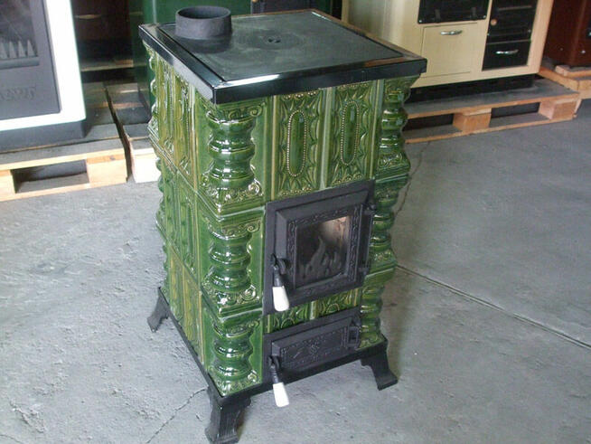 Piec kaflowy, przenośny 3K+PG+S retro