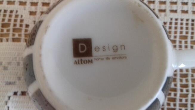 Filiżanki porcelanowe brązowe – zestaw, do sprzedania