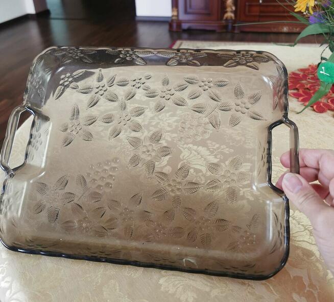 Tacka z tworzywa dymna