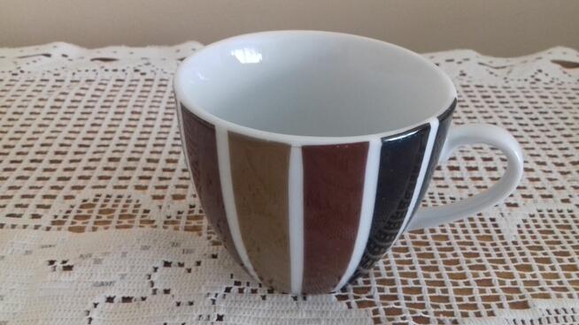 Filiżanki porcelanowe brązowe – zestaw, do sprzedania