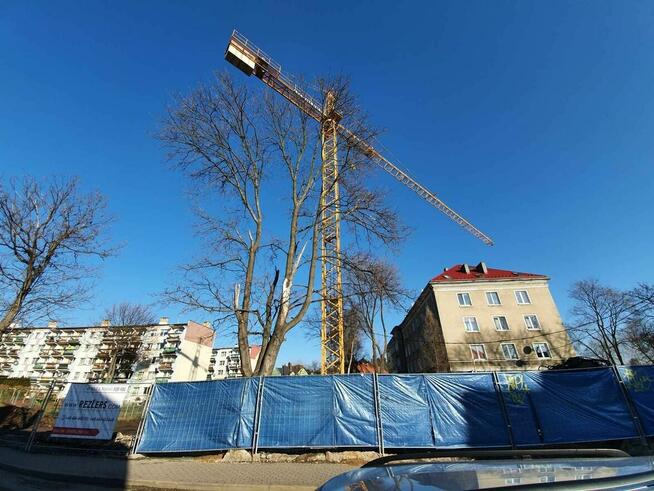 Sprzedam Żuraw wieżowy LIEBHERR 40LC