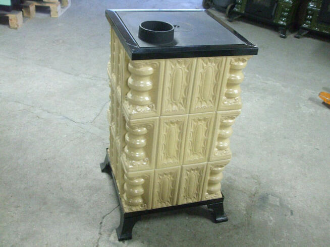 Piec kaflowy, przenośny 3K+PG+S retro