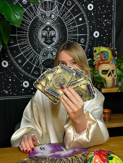 Wróżka online, wróżby: tarot, rozkłady, rytuały, horoskopy,