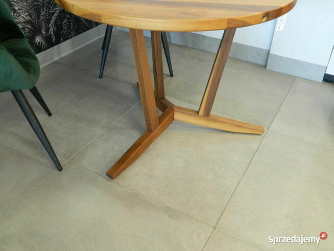 Stół okrągły 100cm, lity Orzech Amerykański lakier