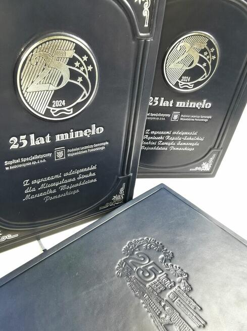 Znakowanie produktów, personalizacja, dedykacja, logo, złote