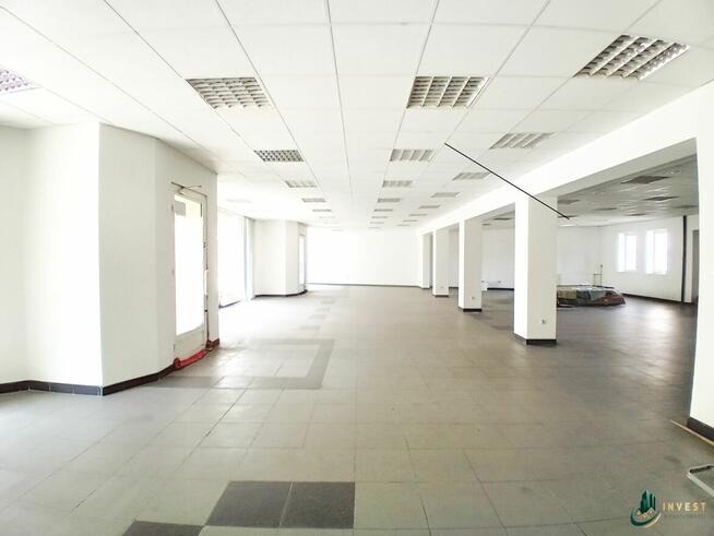 NIERUCHOMOŚĆ KOMERCYJNA Z SZEROKIMI MOŻLIWOŚCIAMI