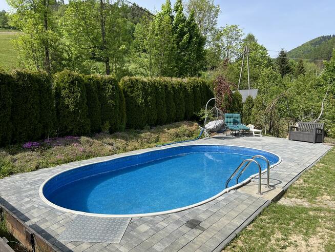 Atrakcyjny dom z basenem w górach