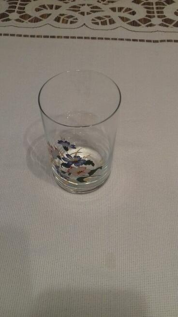 Szklanki klasyczne z kwiatami, Vintage, do sprzedania