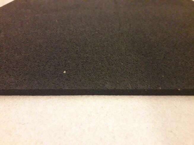 podkładka guma grubość 0,9 cm wymiary 61x53 cm