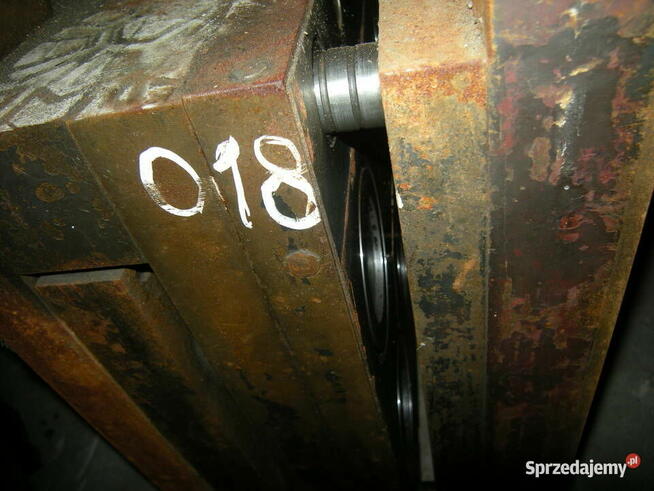 Forma wtryskowa pasuje m.in. do żywiec formoplast 395/165