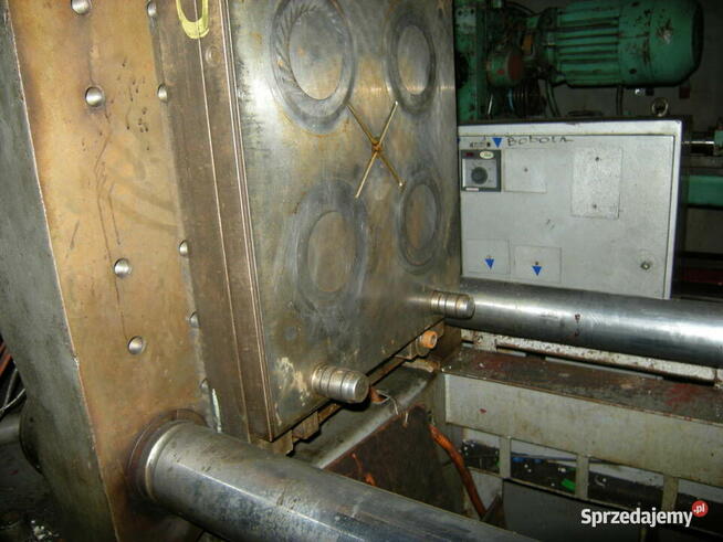 Forma wtryskowa pasuje m.in. do żywiec formoplast 395/165