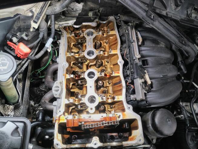 Wymiana Uszczelniaczy Zaworowych BMW N42 N46 n45 m54