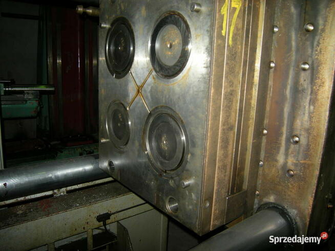 Forma wtryskowa pasuje m.in. do żywiec formoplast 395/165