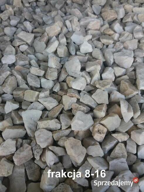 Grys ogrodowy biały kamień