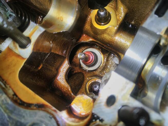 Wymiana Uszczelniaczy Zaworowych BMW N42 N46 n45 m54