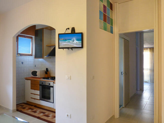 Marina di Carrara Italia 100 m 100 m od plaży