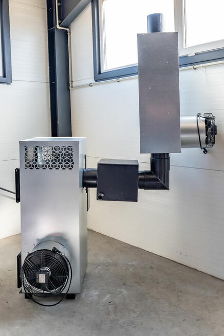 Piec, koza, ogrzewacz pomieszczeń NG30 na drewno(certyfikat)