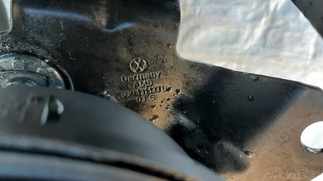 GRUSZKA ZAWÓR VW SKODA SEAT AUDI Q5 A4 A5 A6 nr. F301009R17