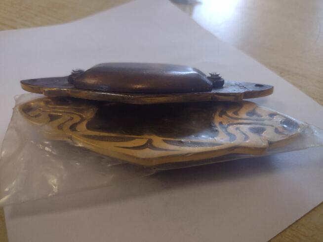 Uchwyt mosiężny wpuszczany do drzwi przesuwnych