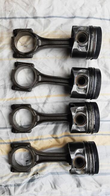 AUDI VW TŁOK KORBOWÓD 2.0TDI CAH CAG CBB CBD CEG CBA