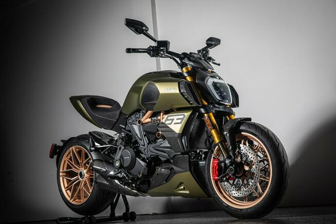 Ducati Diavel 2021 DUCATI DIAVEL 1260S