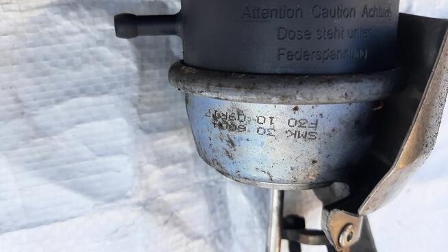 GRUSZKA ZAWÓR VW SKODA SEAT AUDI Q5 A4 A5 A6 nr. F301009R17