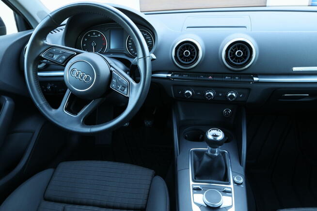 Audi A3 Limousine 35 TFSI Advanced 150 KM 2019