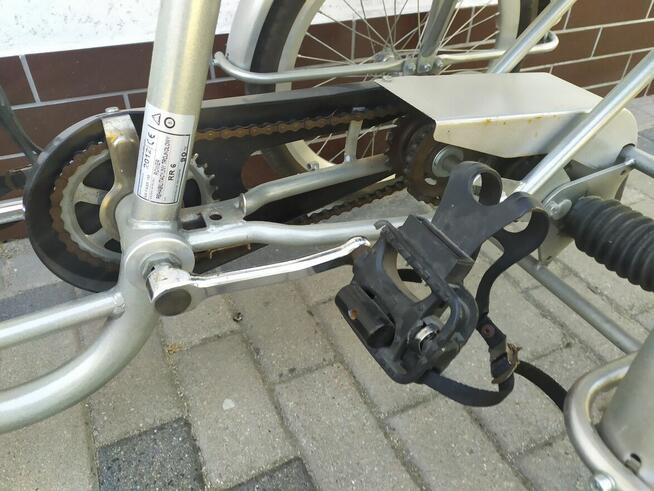 Rower trójkołowy rehabilitacyjny.