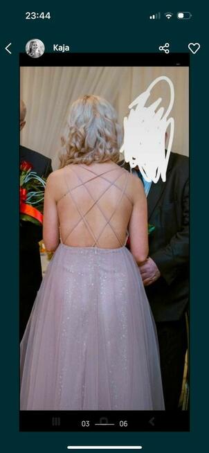 Bardzo Elegancka Sukienka